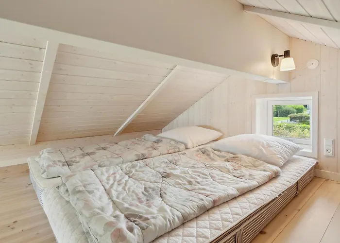 Prázdninový dům 2 Bedroom Front In *